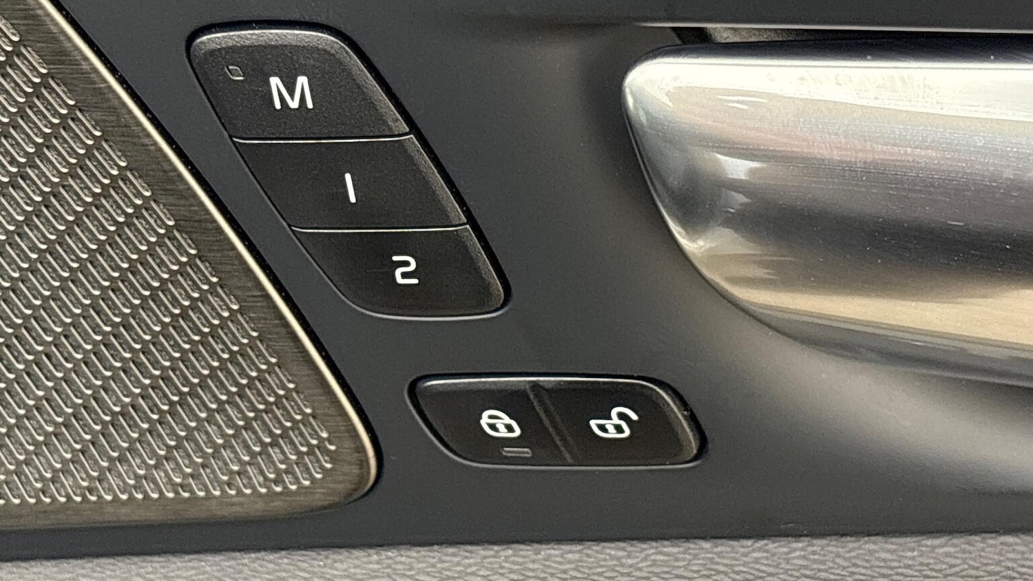 Used Volvo XC60 2025 for sale - 76206076: Photo 16
