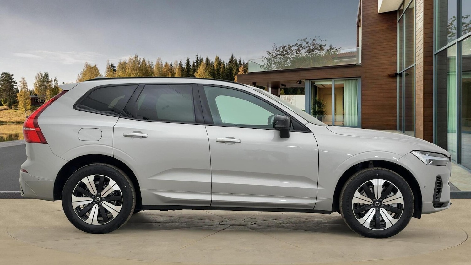 Used Volvo XC60 2025 for sale - 76206076: Photo 2