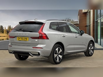 Used Volvo XC60 2025 for sale - 76206076: Photo 3