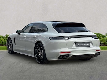 Used Porsche Panamera 2023 for sale - 78310425: Photo