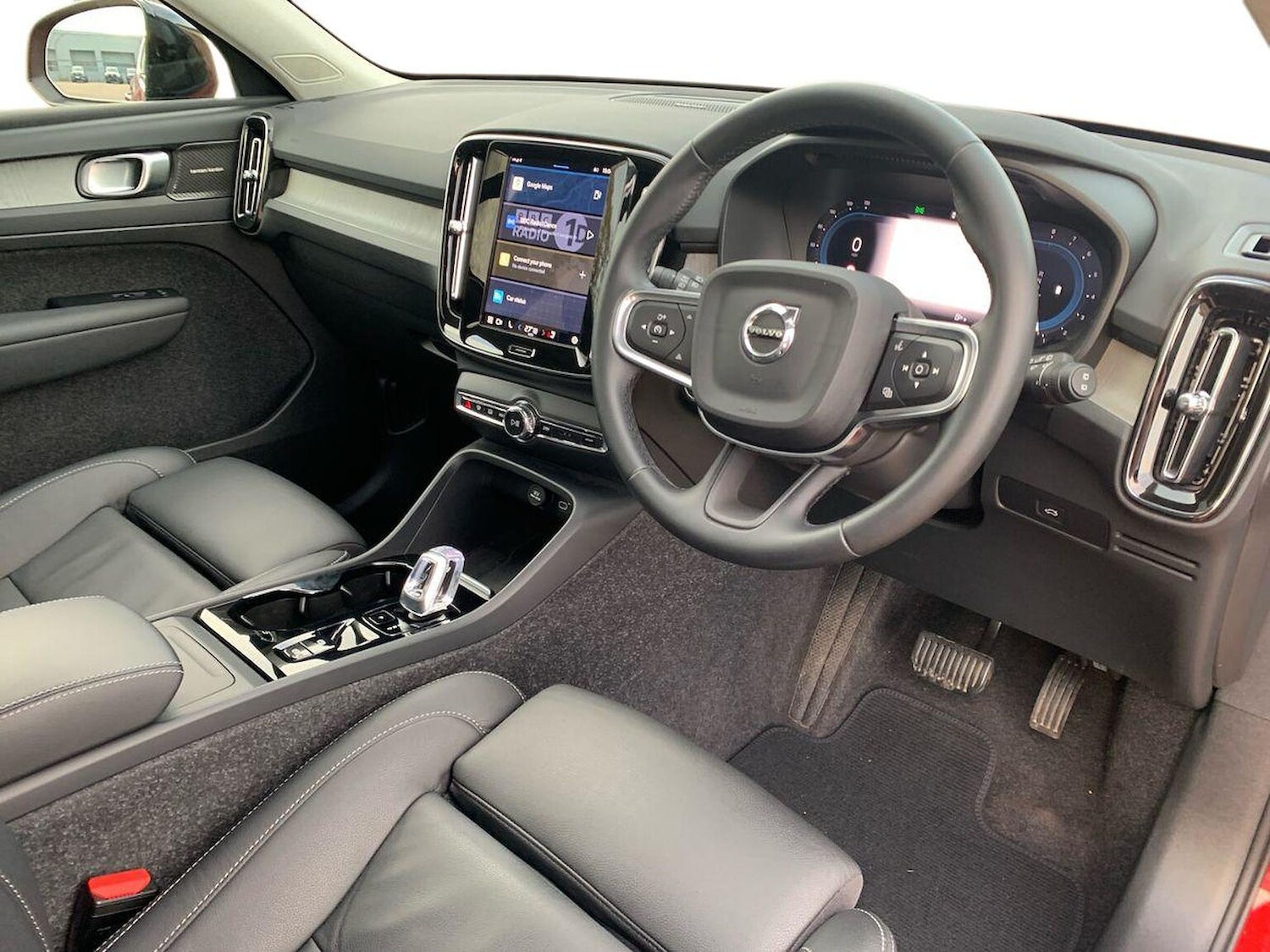 Used Volvo XC40 2024 for sale - 76422383: Photo 15