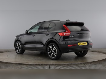 Used Volvo XC40 2021 for sale - 76206086: Photo 2