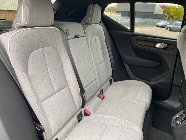 Used Volvo XC40 2022 for sale - 76300812: Photo 16