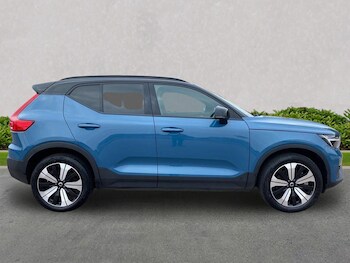 Used Volvo XC40 2022 for sale - 76300812: Photo