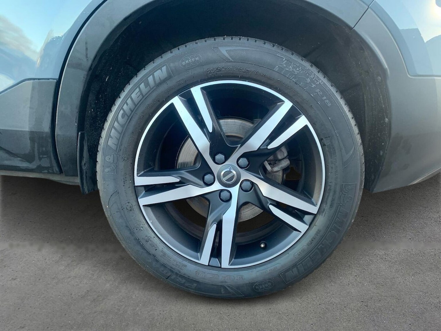 Used Volvo XC40 2020 for sale - 77487502: Photo 8