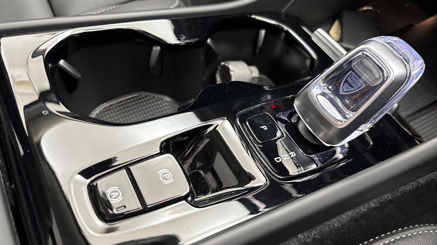 Used Volvo XC40 2024 for sale - 76057917: Photo 13