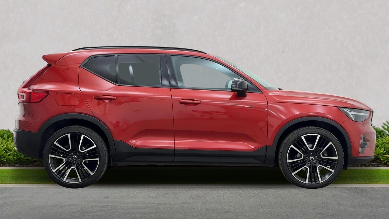 Used Volvo XC40 2024 for sale - 76057917: Photo 3