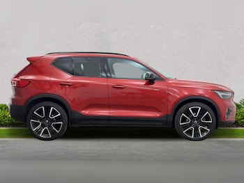 Used Volvo XC40 2024 for sale - 76057917: Photo 3