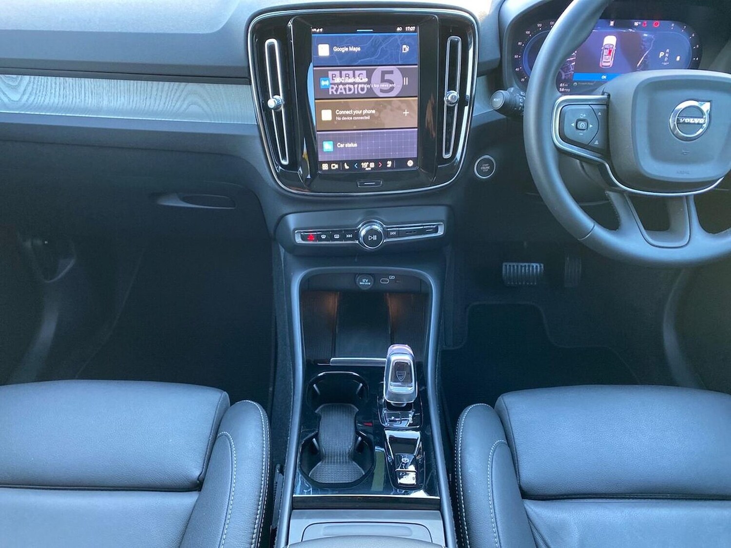 Used Volvo XC40 2024 for sale - 76097645: Photo 13