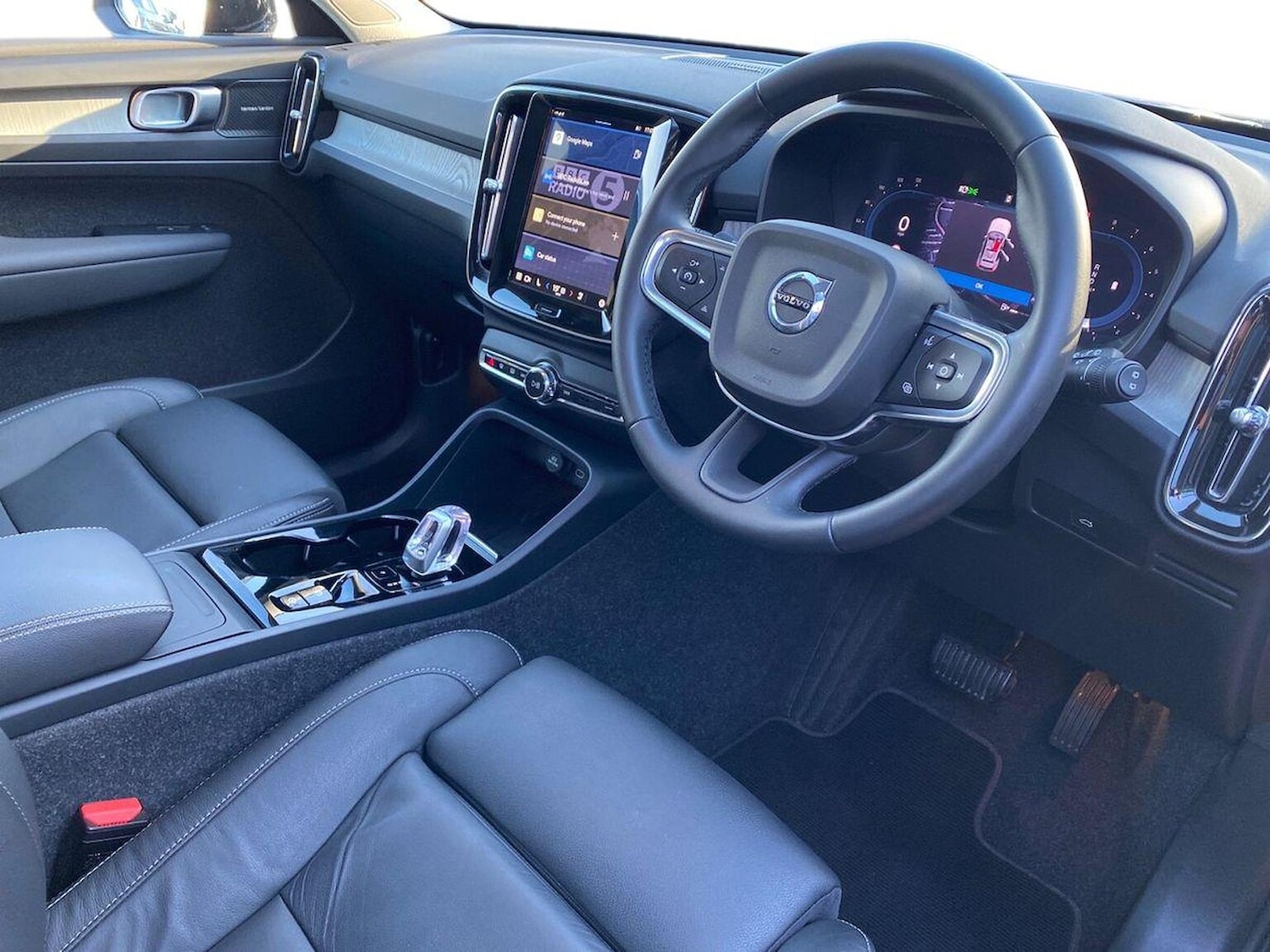 Used Volvo XC40 2024 for sale - 76097645: Photo 15