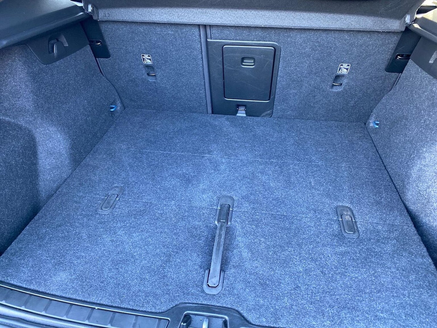 Used Volvo XC40 2024 for sale - 76097645: Photo 17