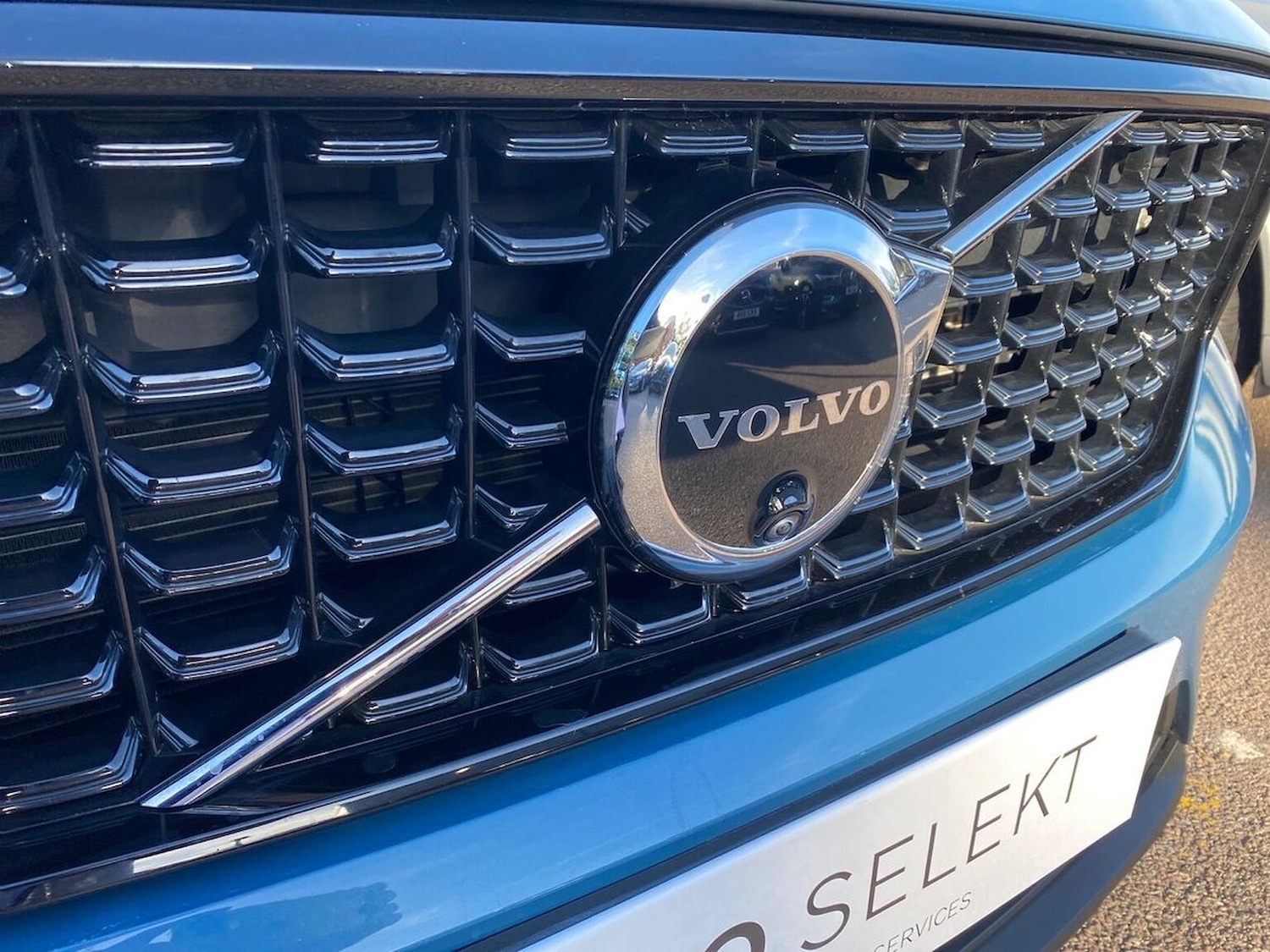 Used Volvo XC40 2024 for sale - 76097645: Photo 33