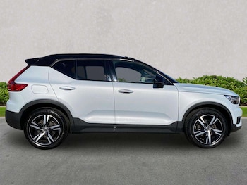 Used Volvo XC40 2022 for sale - 79380356: Photo