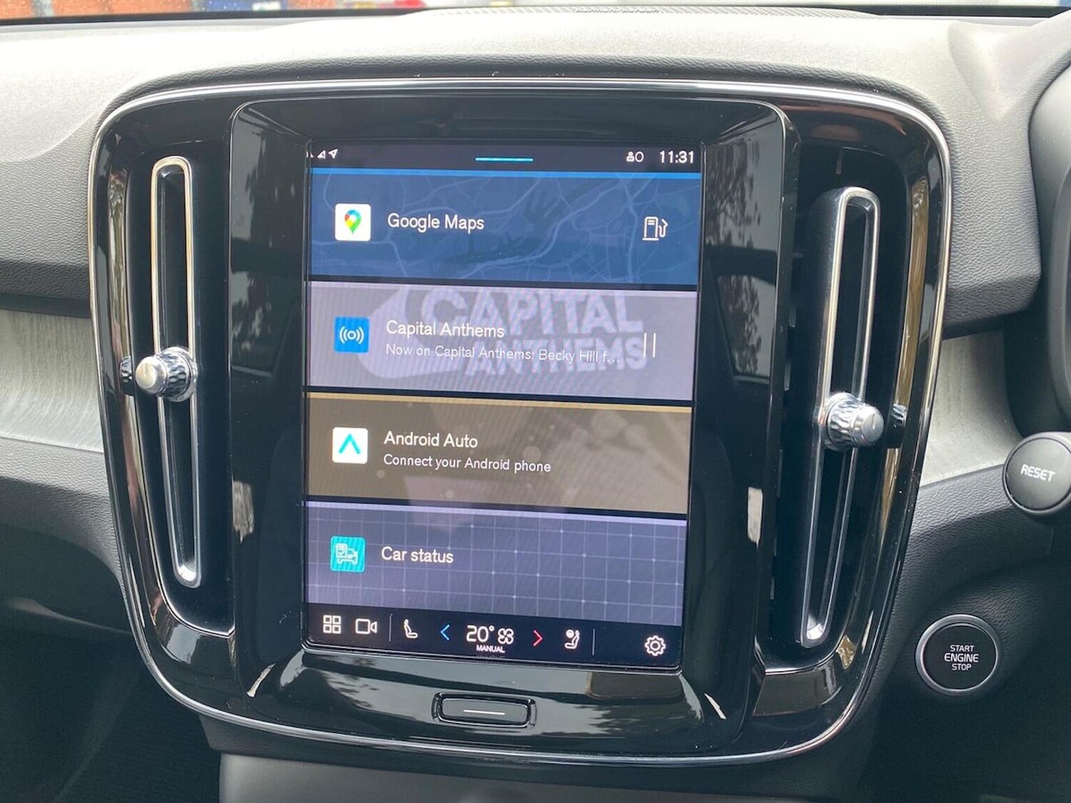 Used Volvo XC40 2024 for sale - 76422386: Photo 11