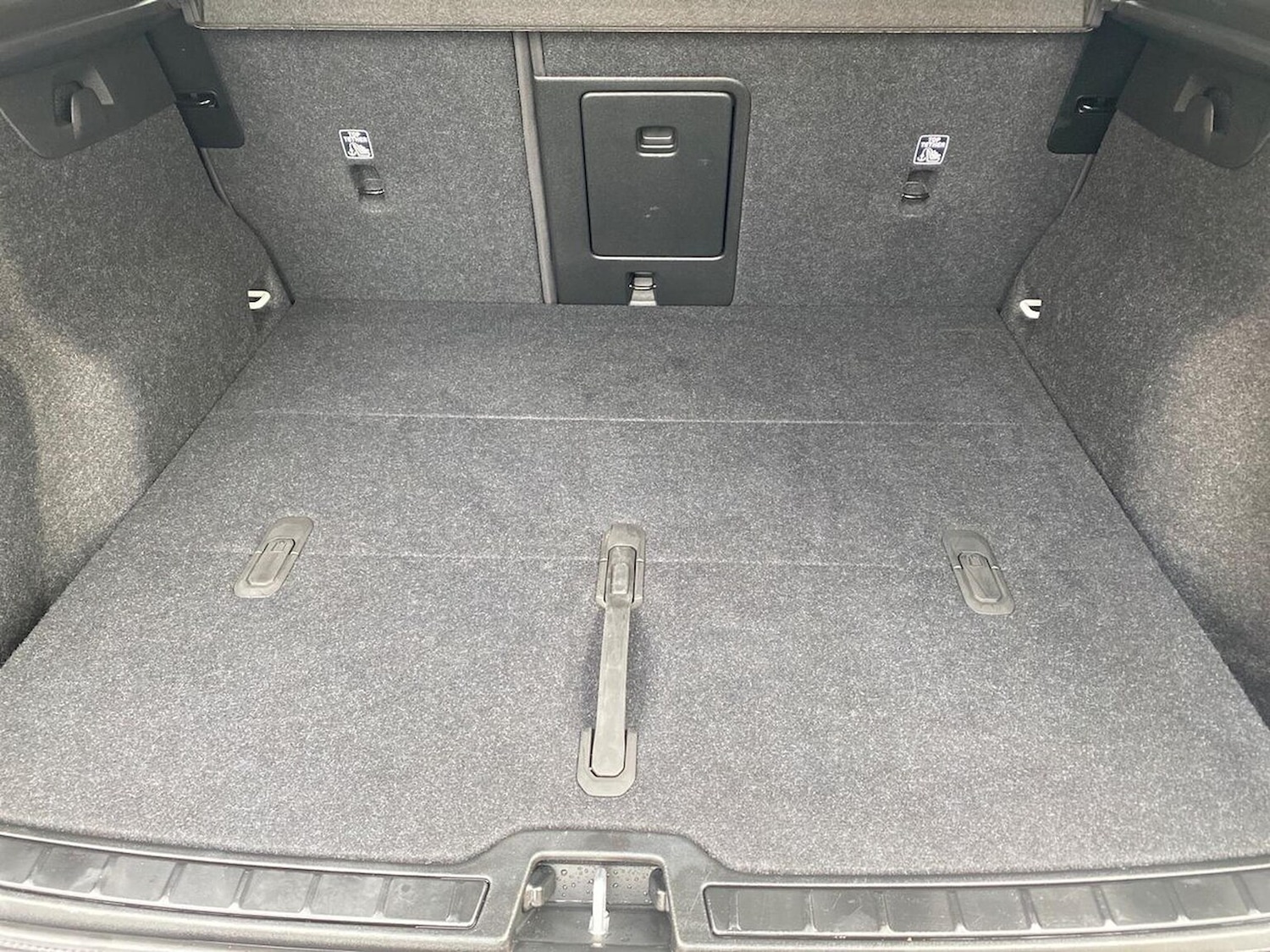 Used Volvo XC40 2024 for sale - 76422386: Photo 17