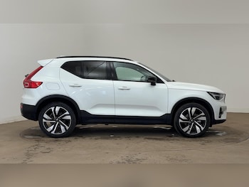 Used Volvo XC40 2024 for sale - 76422386: Photo