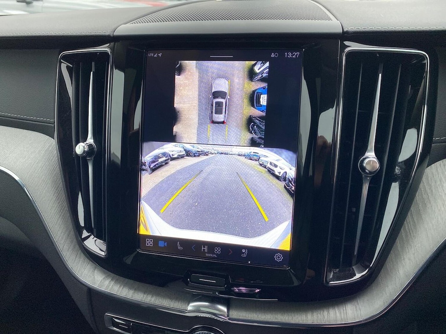 Used Volvo XC60 2025 for sale - 76963573: Photo 23