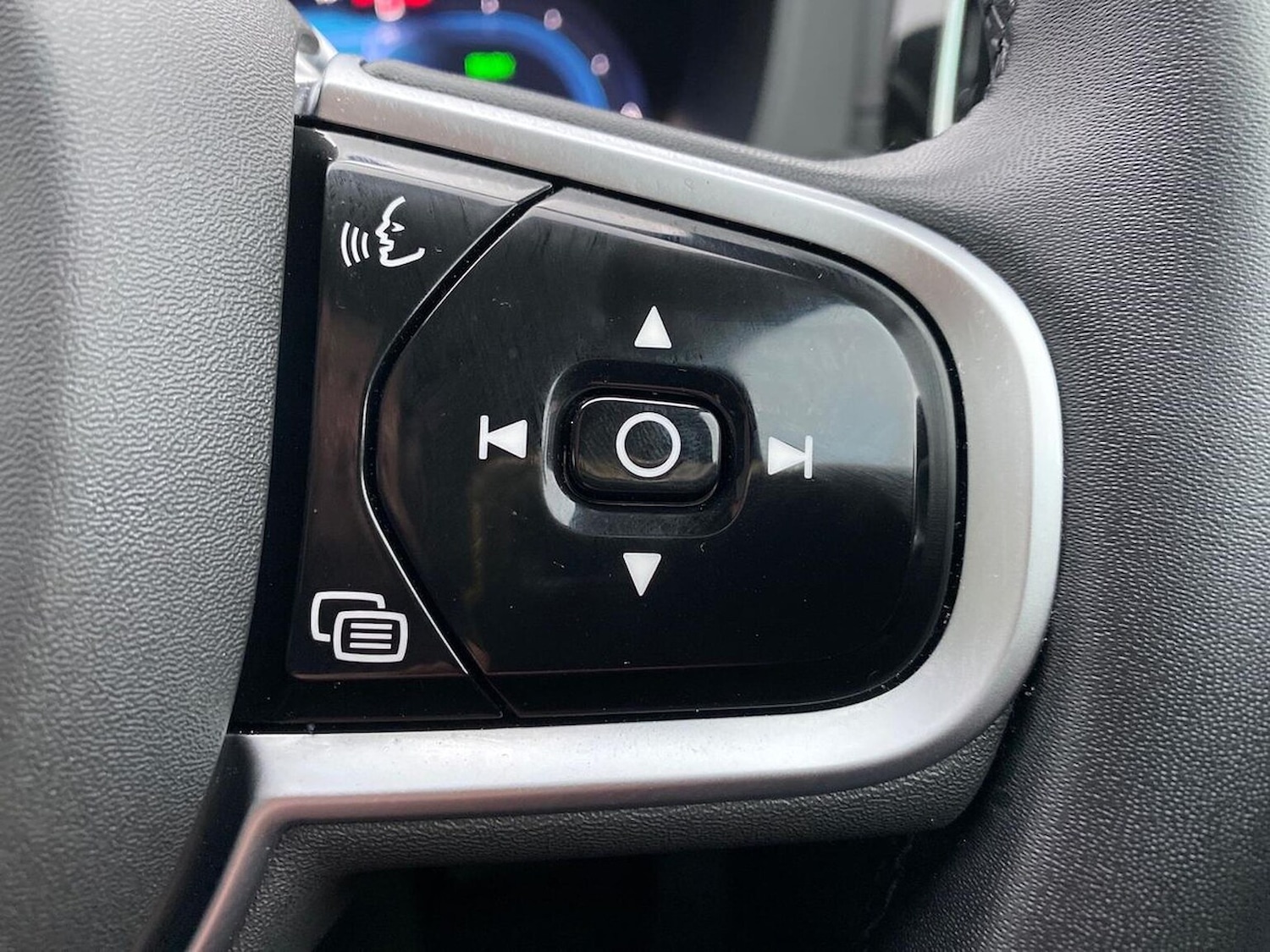 Used Volvo XC60 2025 for sale - 76963573: Photo 26