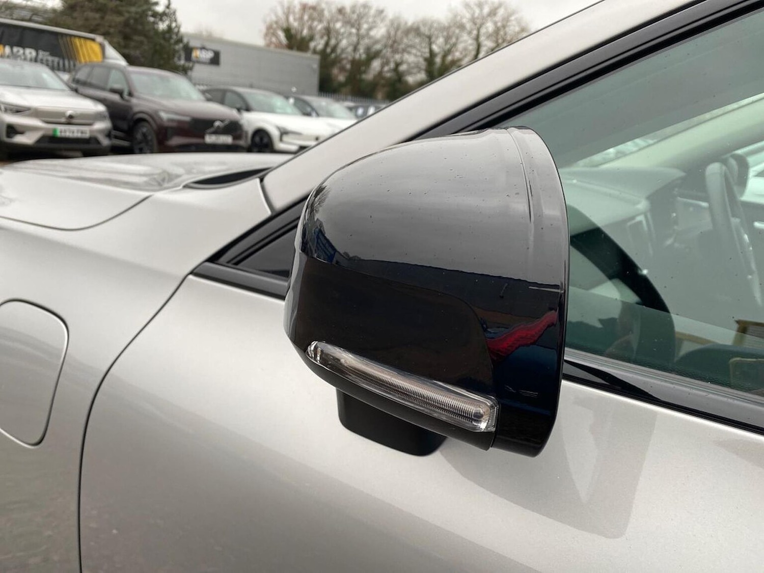 Used Volvo XC60 2025 for sale - 76963573: Photo 38