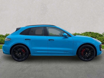 Used Porsche Macan 2022 for sale - 78310636: Photo