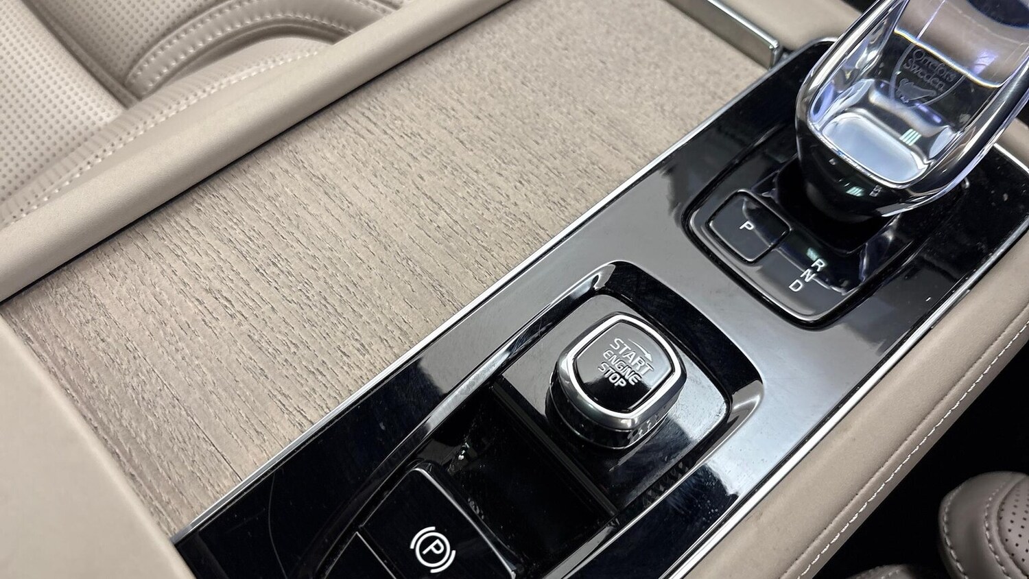 Used Volvo XC90 2025 for sale - 76863961: Photo 13