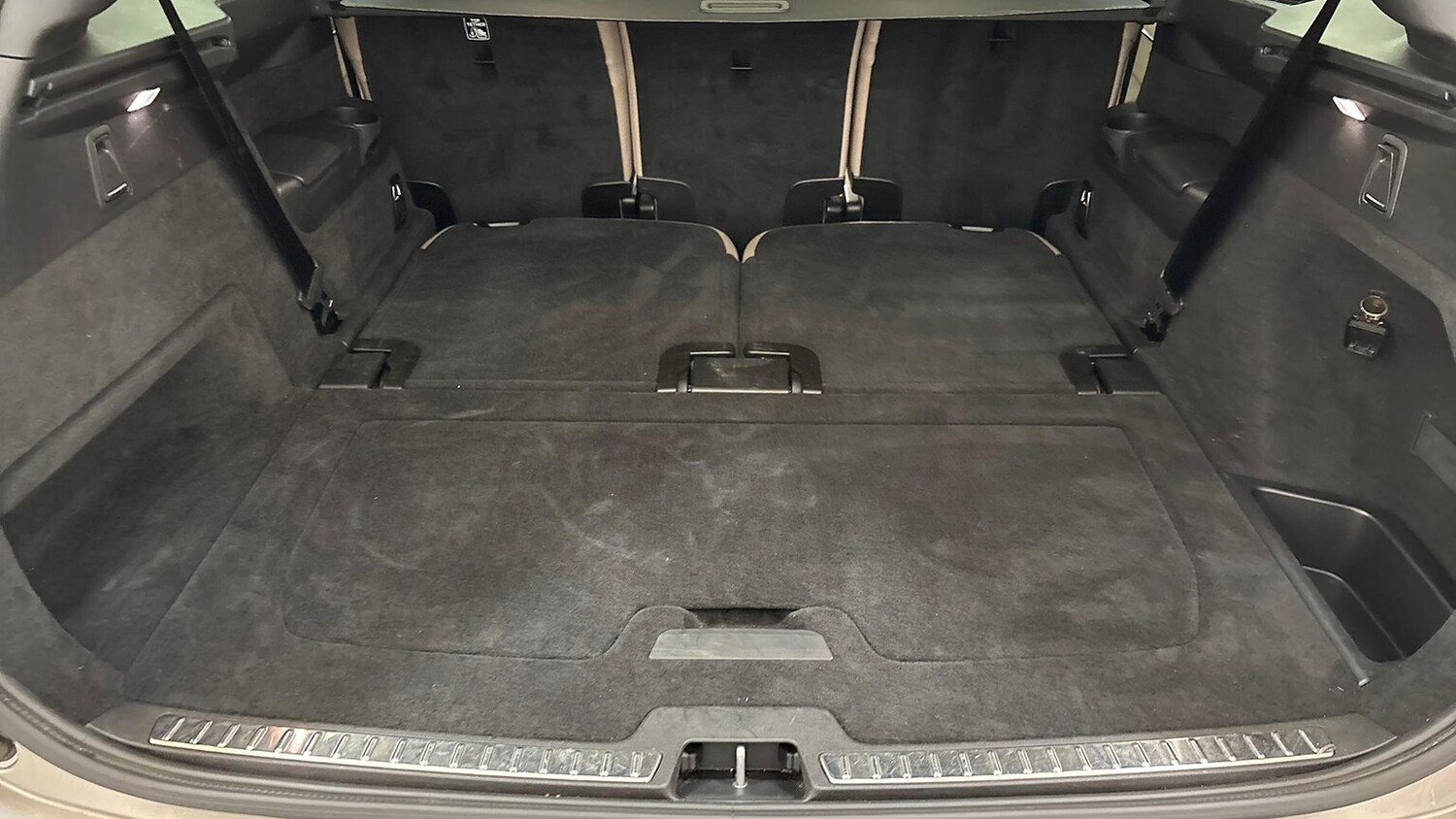 Used Volvo XC90 2025 for sale - 76863961: Photo 17