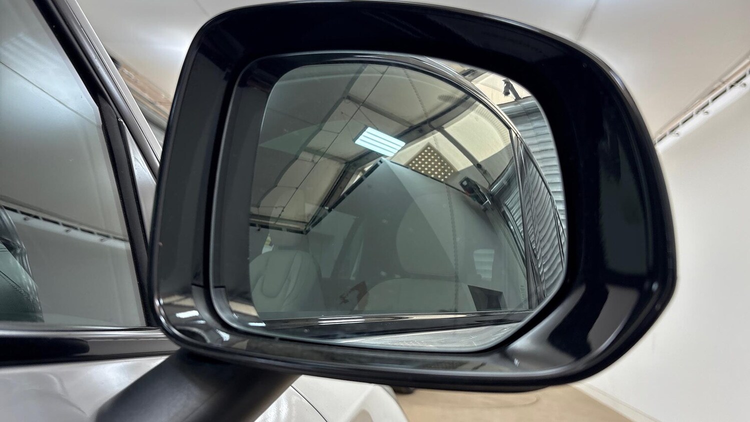 Used Volvo XC90 2025 for sale - 76863961: Photo 38