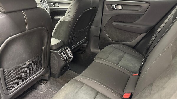 Used Volvo XC40 2022 for sale - 76207471: Photo 11