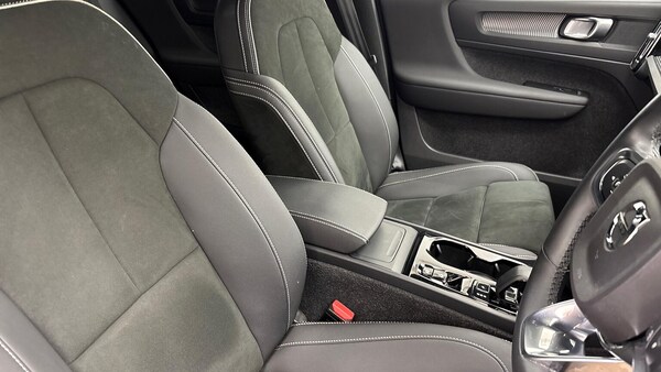 Used Volvo XC40 2022 for sale - 76207471: Photo 16