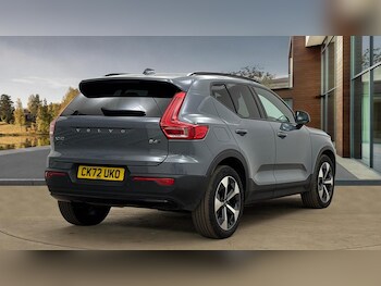 Used Volvo XC40 2022 for sale - 76207471: Photo 3