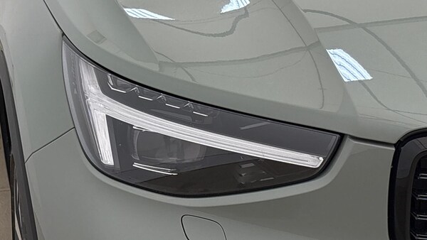 Used Volvo XC40 2024 for sale - 76206078: Photo 16