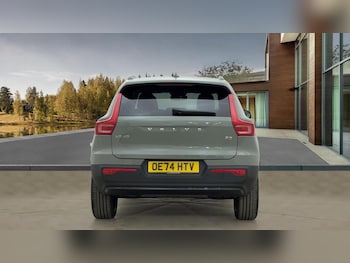 Used Volvo XC40 2024 for sale - 76206078: Photo 4