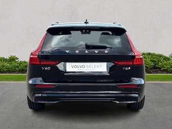 Used Volvo V60 2025 for sale - 78452778: Photo