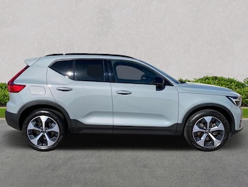 Used Volvo XC40 2024 for sale - 76065638: Photo 3