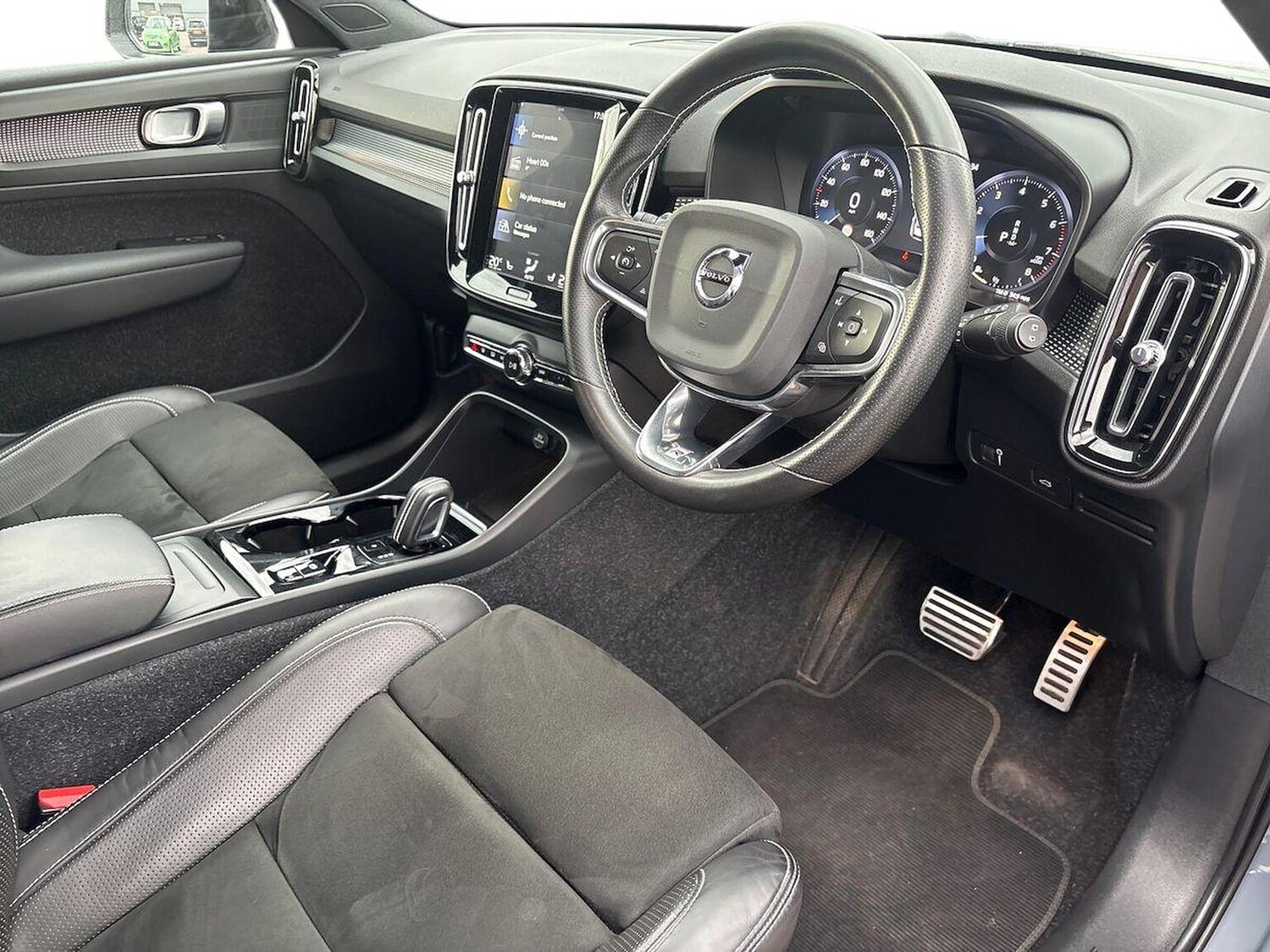 Used Volvo XC40 2020 for sale - 78194031: Photo 17