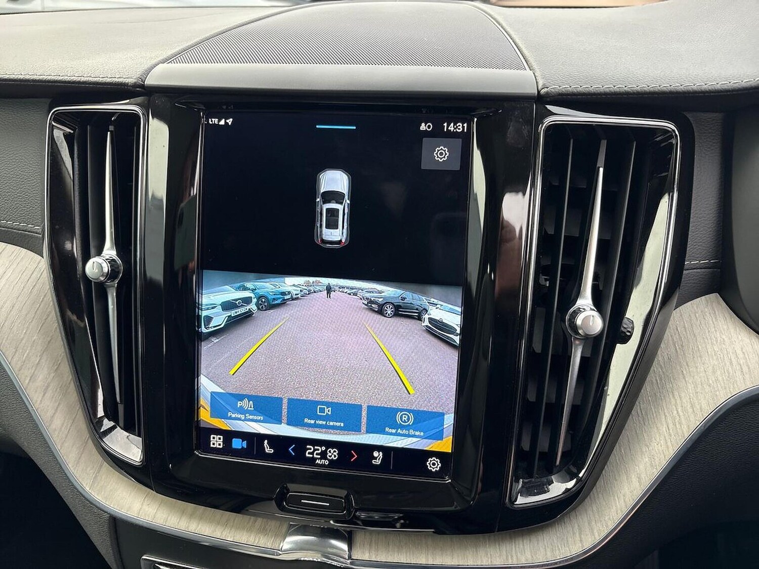 Used Volvo XC60 2021 for sale - 76497348: Photo 23