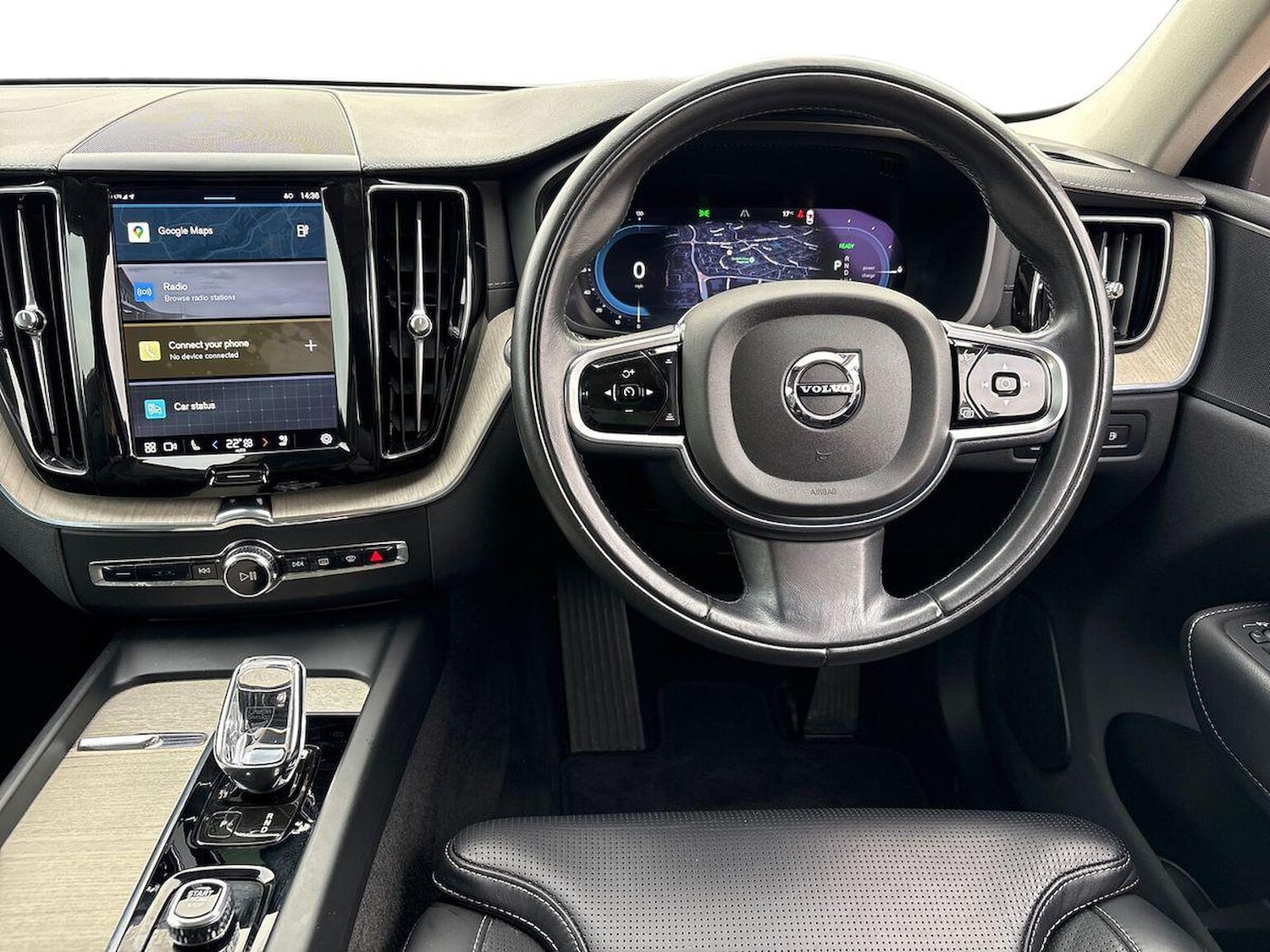 Used Volvo XC60 2021 for sale - 76497348: Photo 9