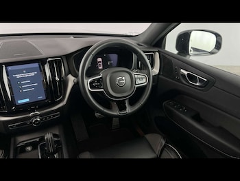 Used Volvo XC60 2021 for sale - 78434243: Photo