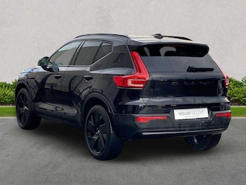 Used Volvo XC40 2025 for sale - 78542096: Photo