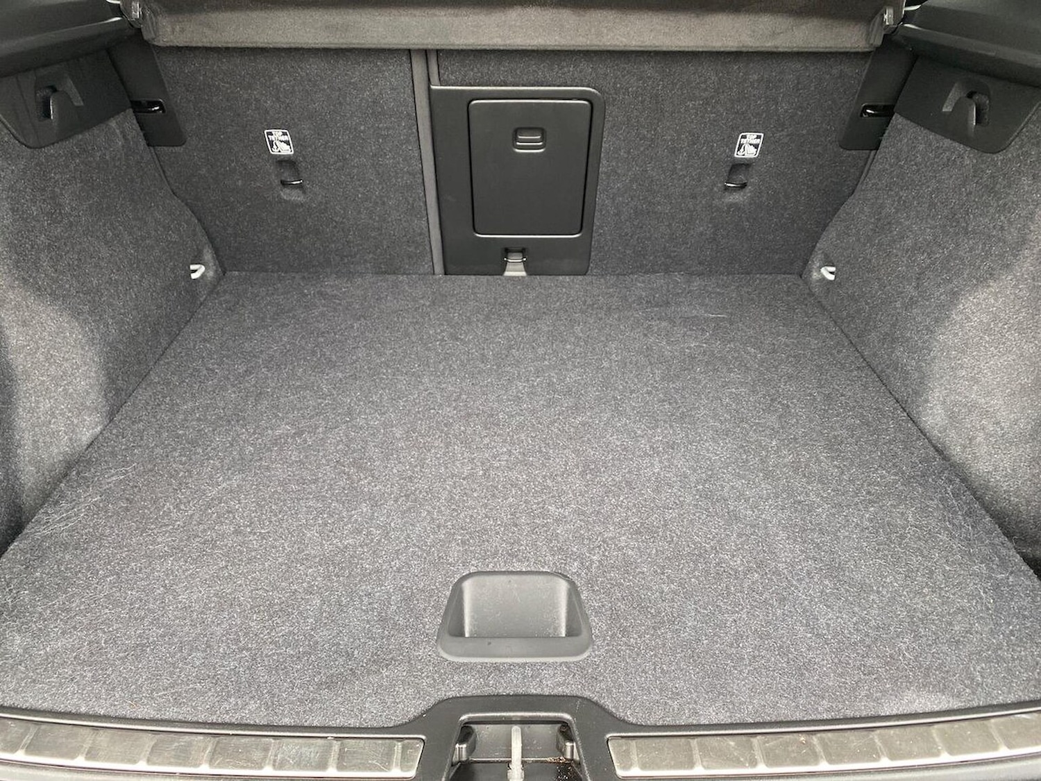 Used Volvo XC40 2019 for sale - 78064422: Photo 17