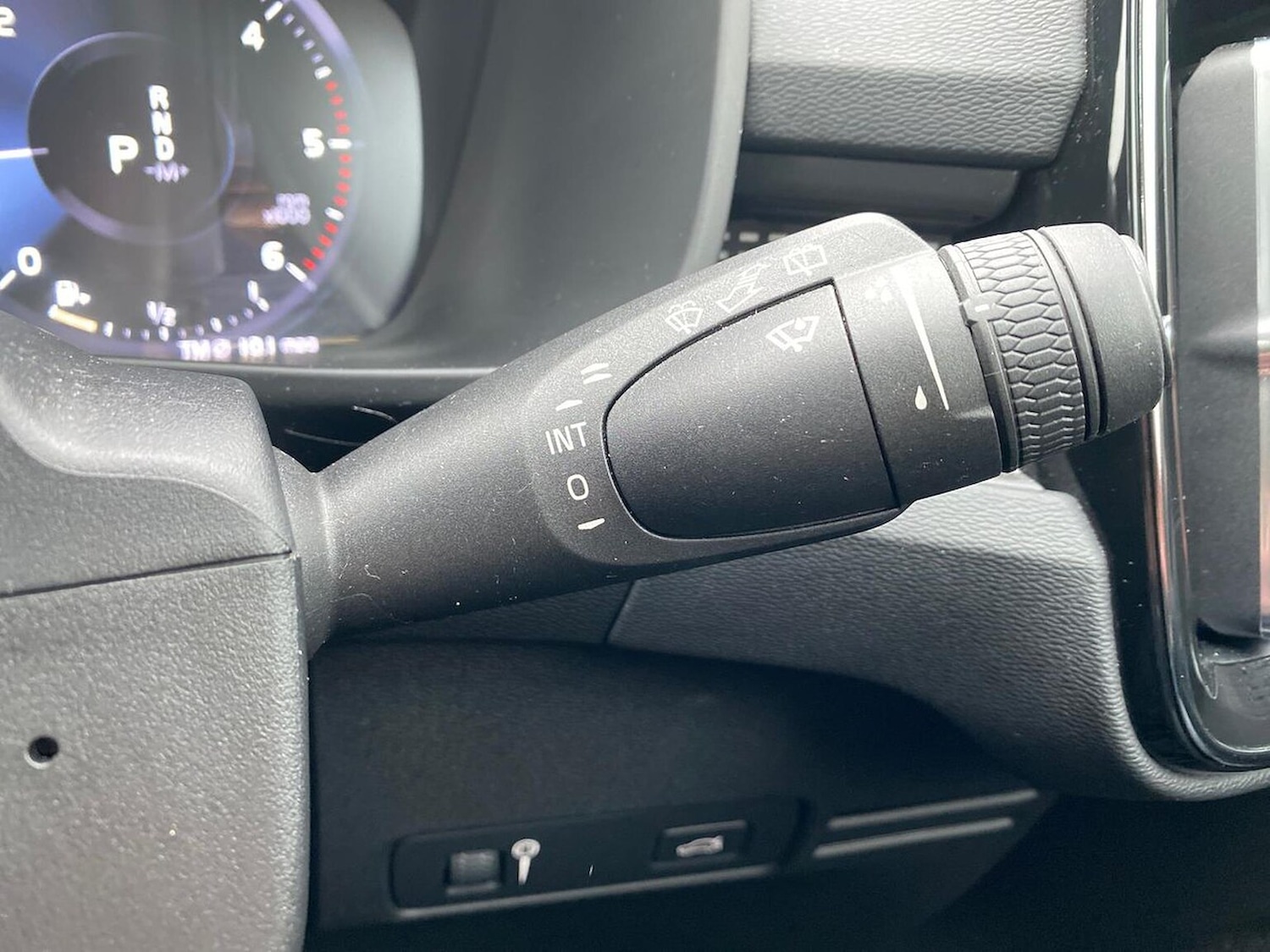 Used Volvo XC40 2019 for sale - 78064422: Photo 28