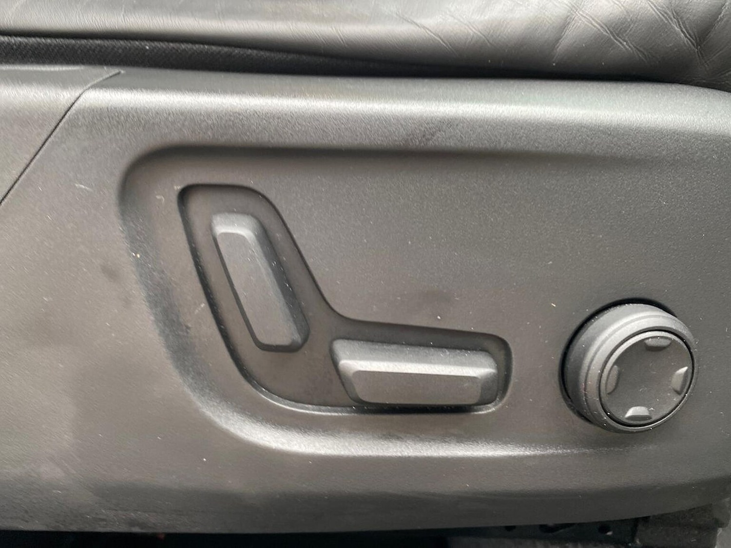 Used Volvo XC40 2019 for sale - 78064422: Photo 30