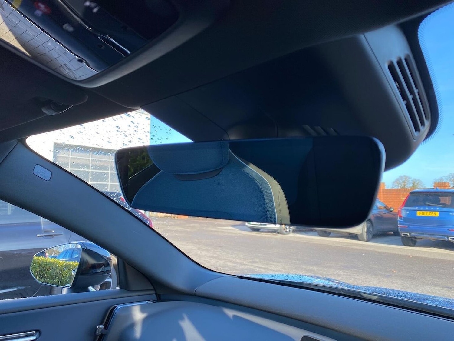 Used Volvo EX30 2025 for sale - 77019483: Photo 14