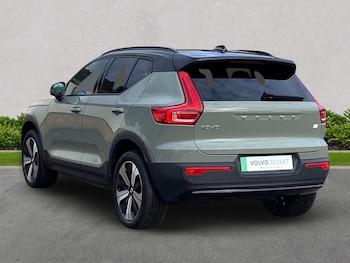 Used Volvo XC40 2023 for sale - 76357886: Photo