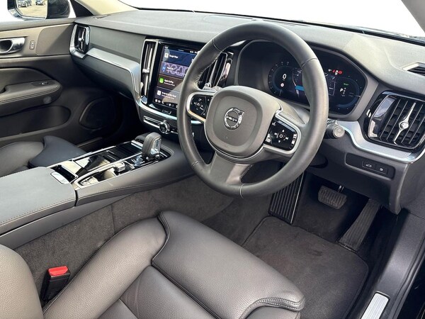Used Volvo V60 2025 for sale - 75505152: Photo 15