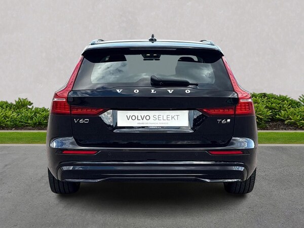 Used Volvo V60 2025 for sale - 75505152: Photo 4