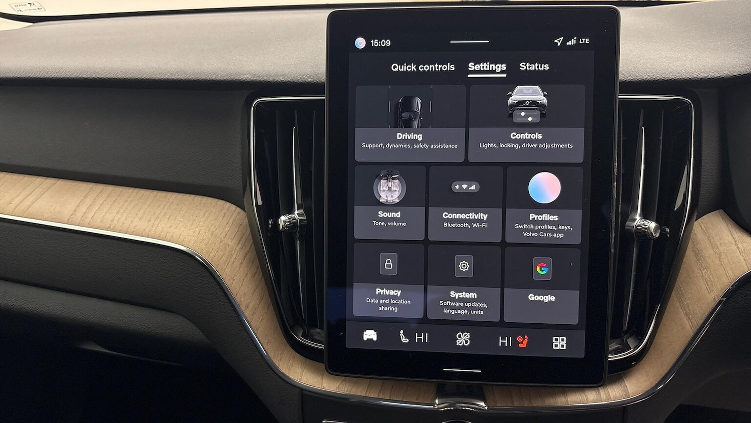 Used Volvo XC60 2025 for sale - 77802096: Photo 22