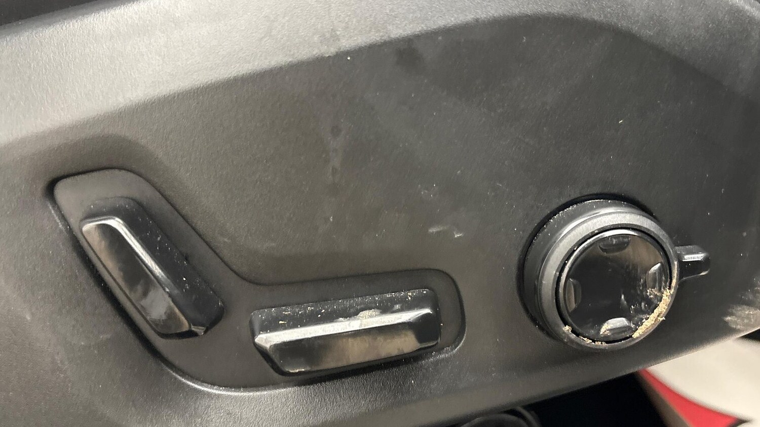 Used Volvo XC60 2025 for sale - 77802096: Photo 30