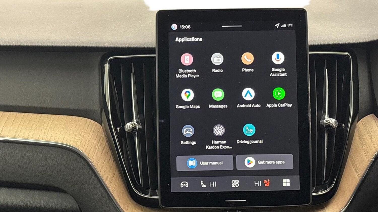 Used Volvo XC60 2025 for sale - 77802096: Photo 9