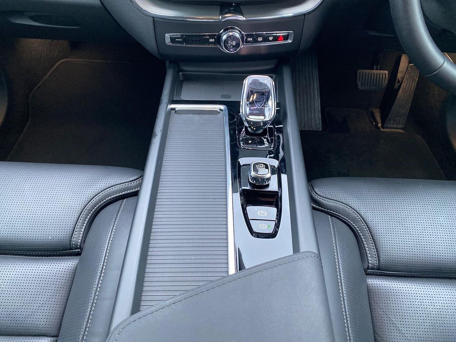 Used Volvo XC60 2025 for sale - 77522144: Photo 13